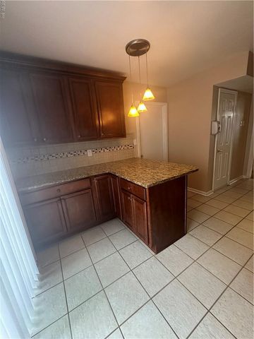 1832 Sydenham TRL, Virginia Beach, VA 23464