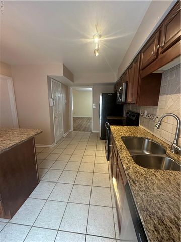 1832 Sydenham TRL, Virginia Beach, VA 23464