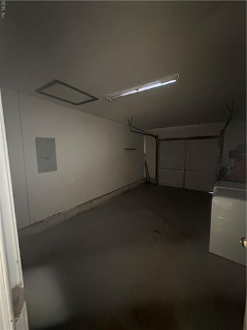 1832 Sydenham TRL, Virginia Beach, VA 23464