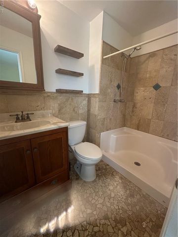 1832 Sydenham TRL, Virginia Beach, VA 23464