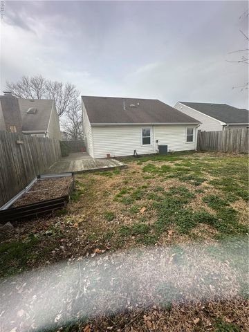 1832 Sydenham TRL, Virginia Beach, VA 23464