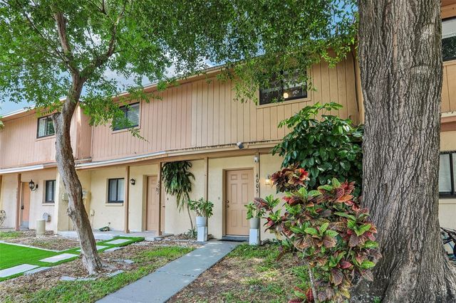 4005 OAK LIMB COURT, Tampa, FL 33614