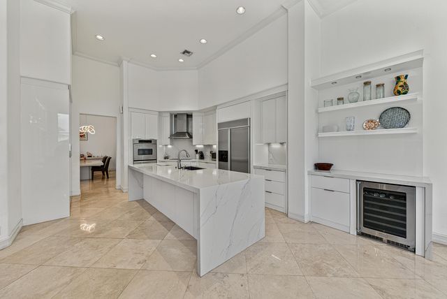 7233 NW 123rd Avenue, Parkland, FL 33076
