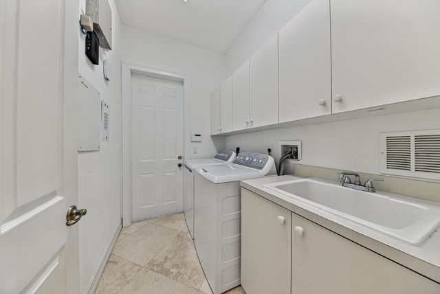 7233 NW 123rd Avenue, Parkland, FL 33076