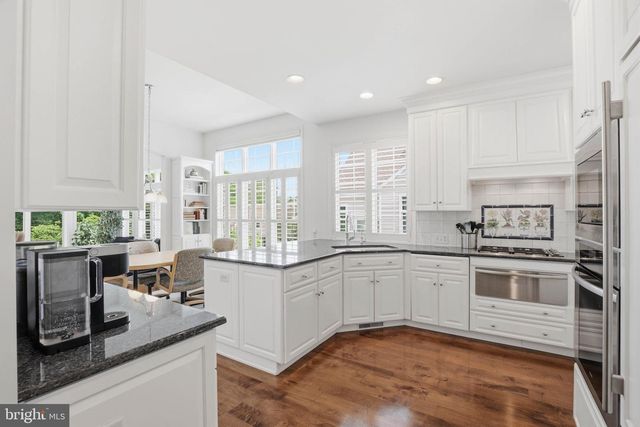206 BANK BARN LN, Lancaster, PA 17602