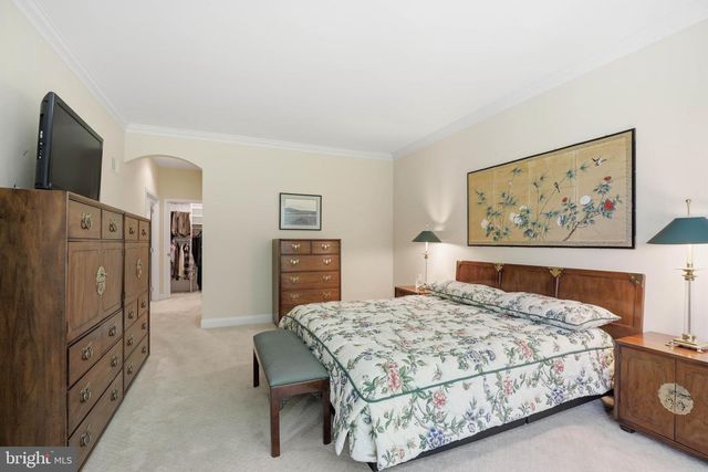 206 BANK BARN LN, Lancaster, PA 17602