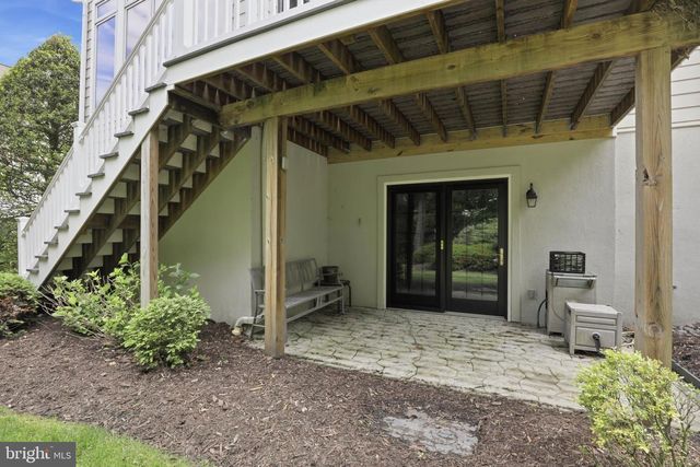 206 BANK BARN LN, Lancaster, PA 17602