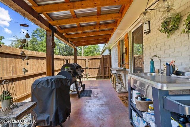 1223 Saint Augustine Drive, Pearl, MS 39208