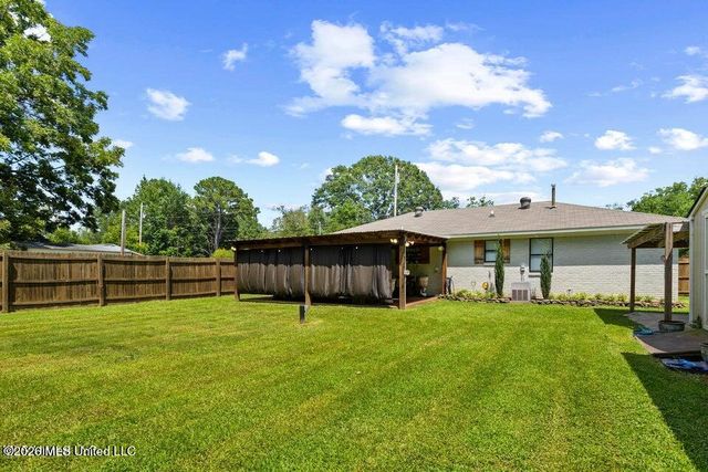 1223 Saint Augustine Drive, Pearl, MS 39208