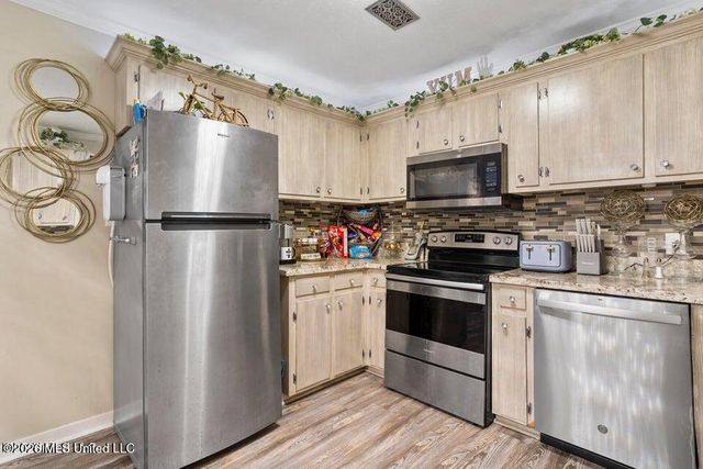 1223 Saint Augustine Drive, Pearl, MS 39208