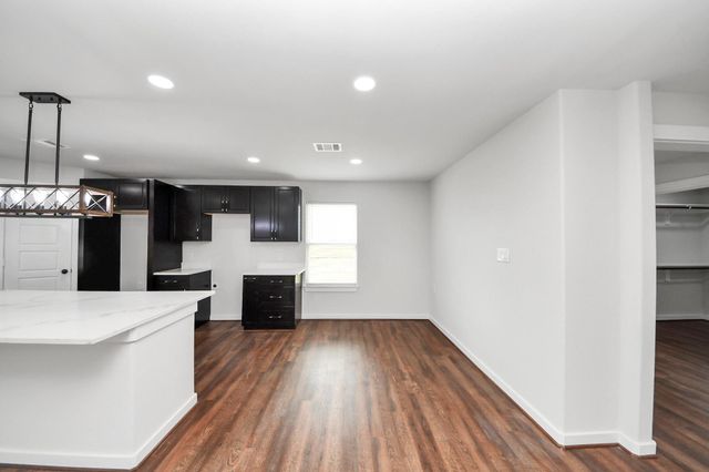 4180 Road 3550, Cleveland, TX 77327