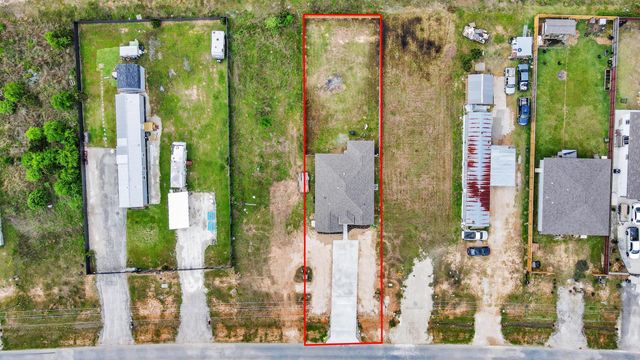 4180 Road 3550, Cleveland, TX 77327