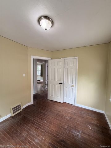 5530 Lodewyck Street, Detroit, MI 48224