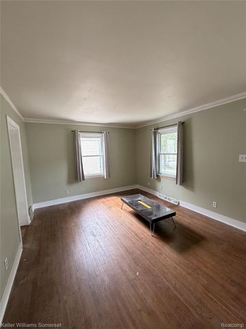 5530 Lodewyck Street, Detroit, MI 48224