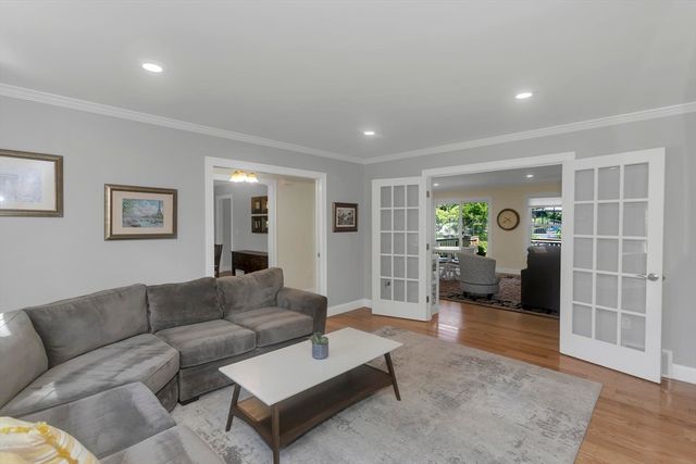 2 Deer Haven Drive, Williamsburg, MA 01039
