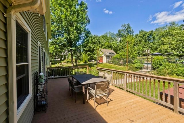 2 Deer Haven Drive, Williamsburg, MA 01039