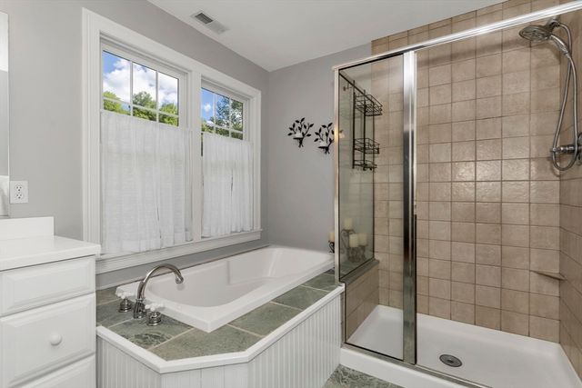 2 Deer Haven Drive, Williamsburg, MA 01039