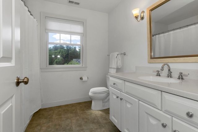 2 Deer Haven Drive, Williamsburg, MA 01039