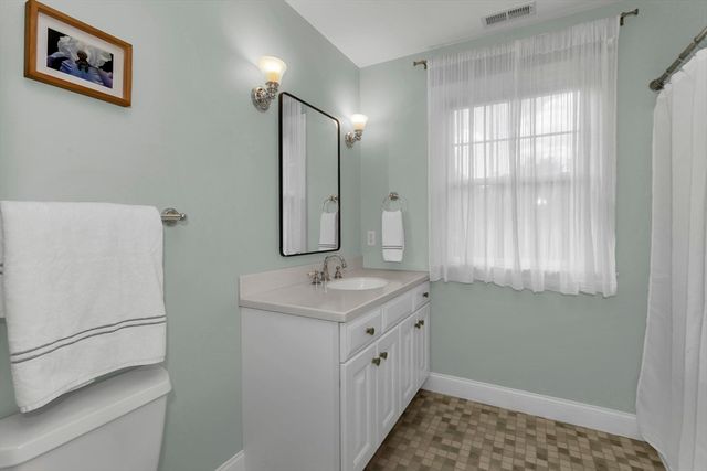 2 Deer Haven Drive, Williamsburg, MA 01039