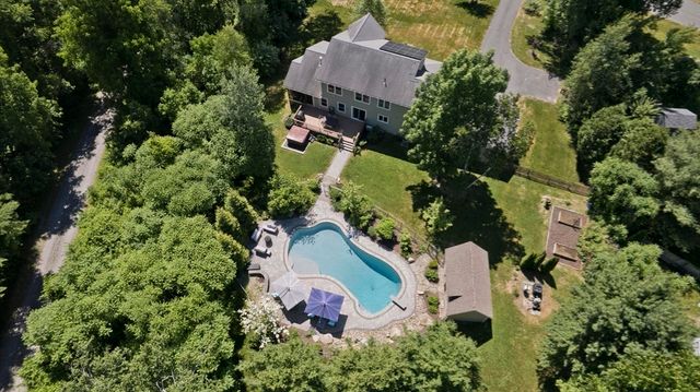 2 Deer Haven Drive, Williamsburg, MA 01039