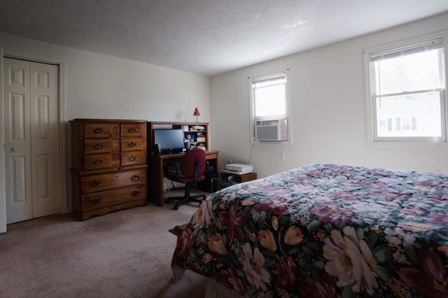63 Plantation Rd 63, Oxford, MA 01540