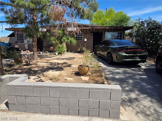3302 Thomas Avenue, North Las Vegas, NV 89030