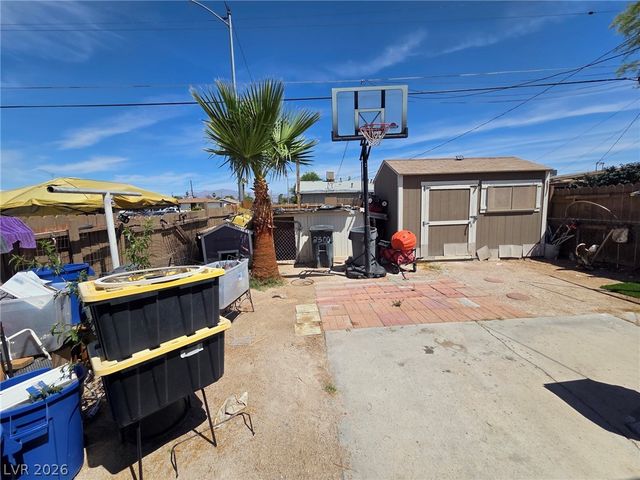 3302 Thomas Avenue, North Las Vegas, NV 89030