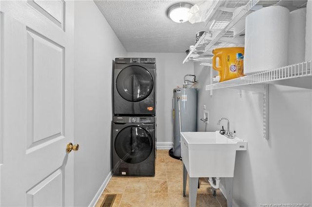 1236 Bromley Drive, Fayetteville, NC 28303