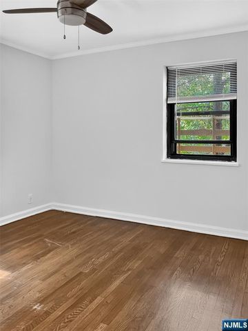 2339 Hudson Terrace C7, Fort Lee, NJ 07024