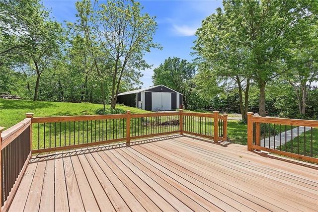 1106 College Hill Street, Pleasant Hill, MO 64080