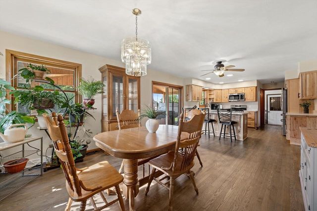 W1215 Jolly COURT, Ixonia, WI 53036