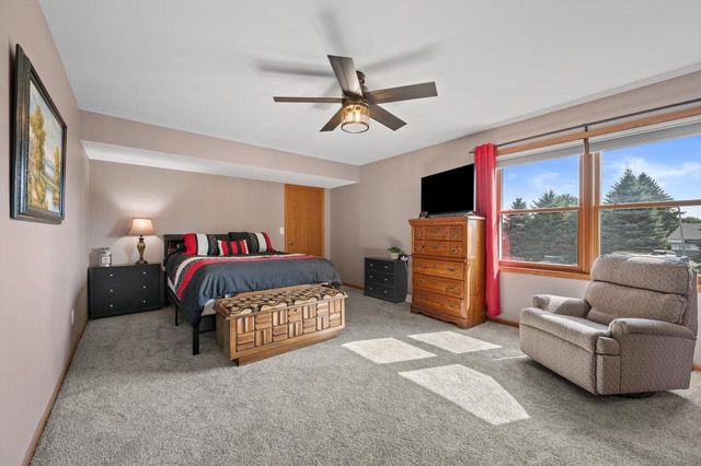 W1215 Jolly COURT, Ixonia, WI 53036