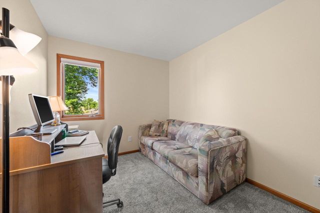W1215 Jolly COURT, Ixonia, WI 53036