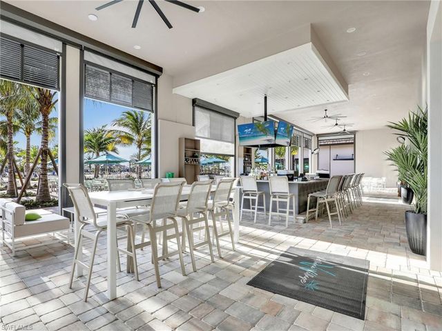 18619 Ives DR, Estero, FL 33928