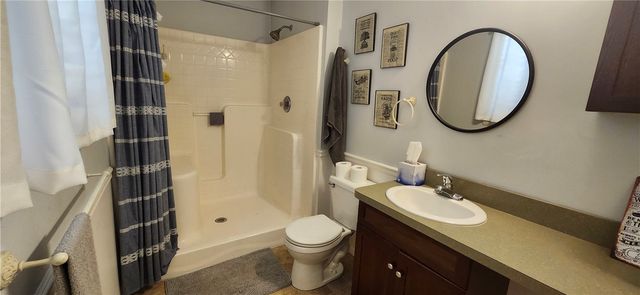5 W Euclid Ave, Neshannock Twp, PA 16105