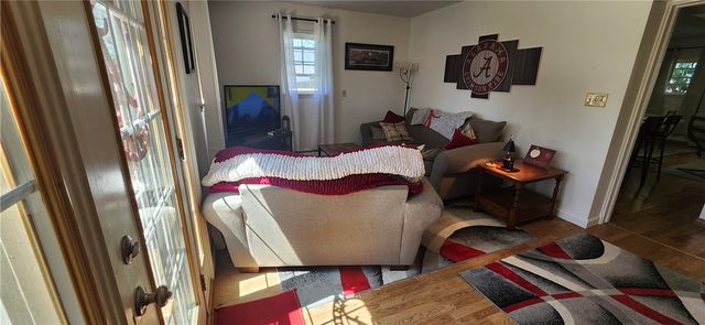 5 W Euclid Ave, Neshannock Twp, PA 16105