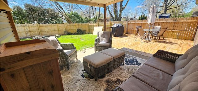 5 W Euclid Ave, Neshannock Twp, PA 16105