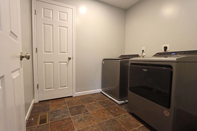 231 Harness Way, Delaware, OH 43015