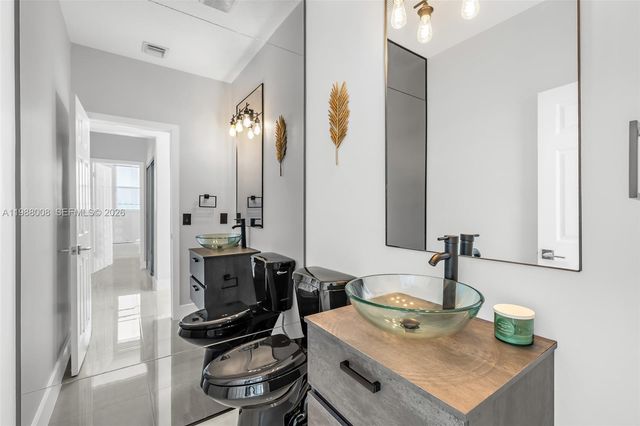 18820 SW 29th St, Miramar, FL 33029