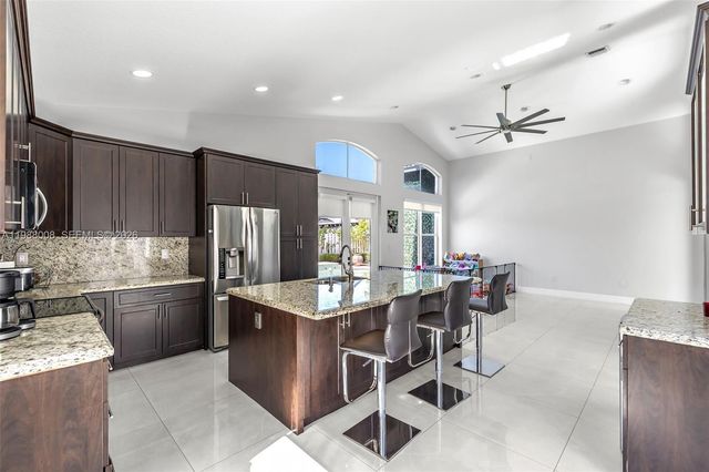 18820 SW 29th St, Miramar, FL 33029