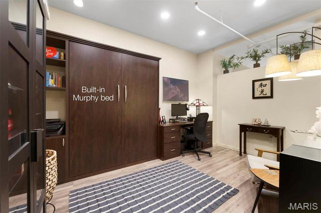 915 Olive Street 1011, St Louis, MO 63101