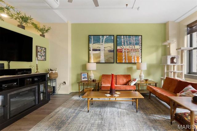 915 Olive Street 1011, St Louis, MO 63101