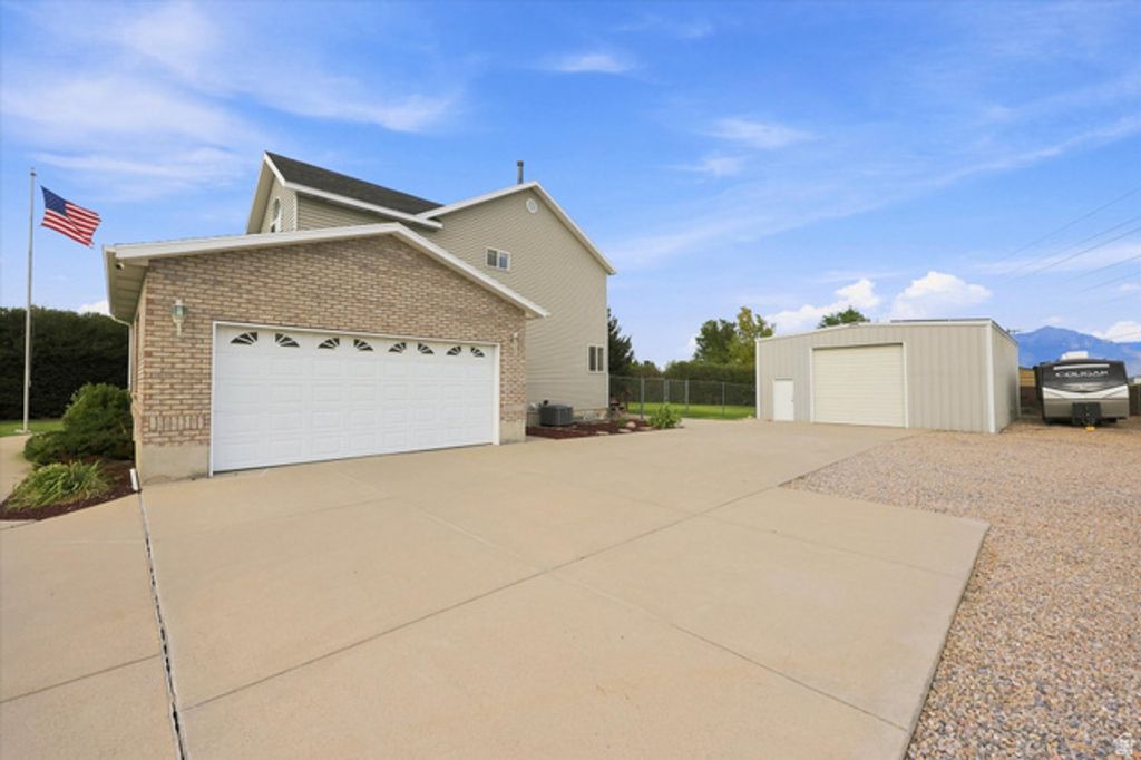 9095 S CORLISS AVE, West Jordan, UT 84088 — photo 3