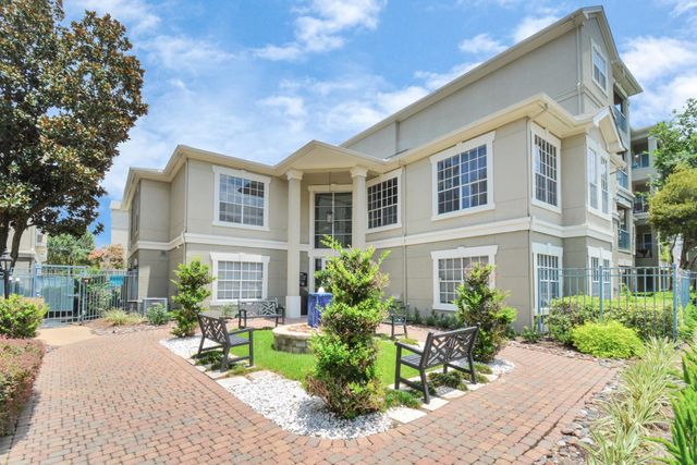 2222 Maroneal Street 0414, Houston, TX 77030