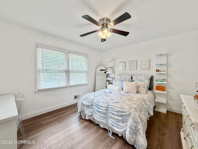 26 Surrey Drive, Old Bridge, NJ 08857