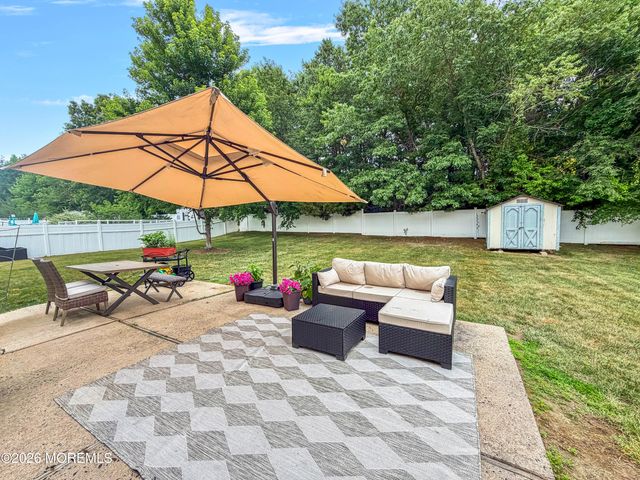 26 Surrey Drive, Old Bridge, NJ 08857