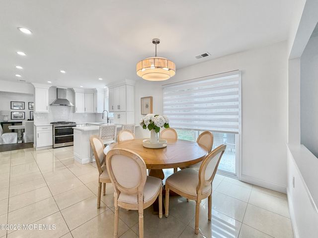 26 Surrey Drive, Old Bridge, NJ 08857