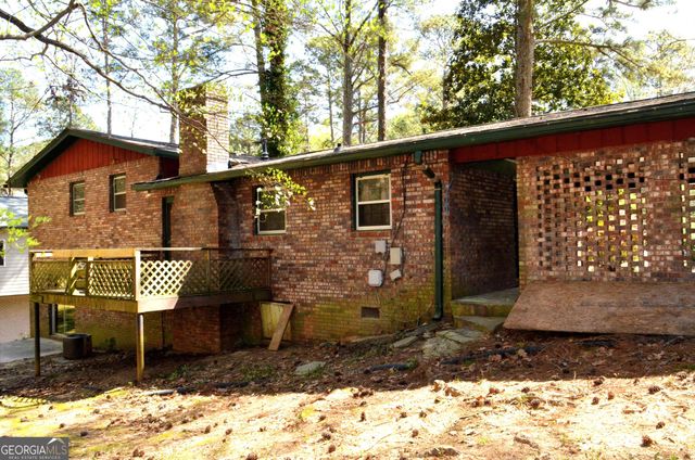 2921 Pine Valley Circle, East Point, GA 30344