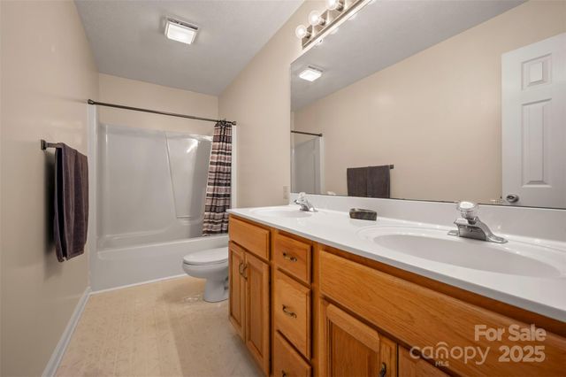 2 Candlestick Drive, Zirconia, NC 28790