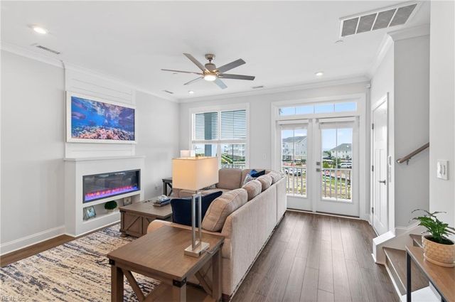 9675 Shore DR, Norfolk, VA 23518